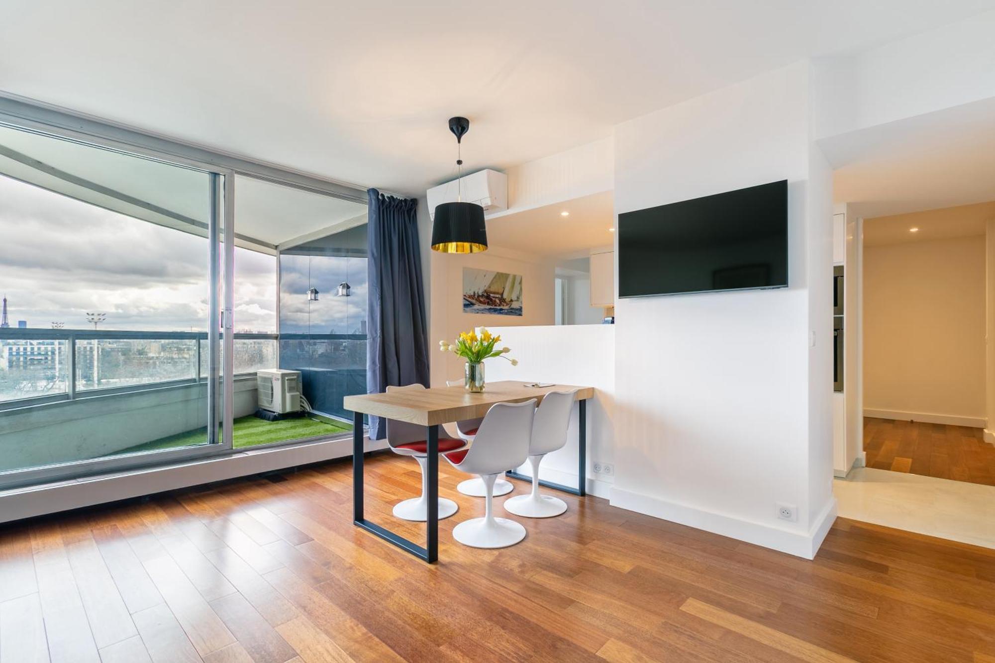 Comfortion Norma - De Luxe Avec Vue Sur La Tour Eiffel Privatunterkunft